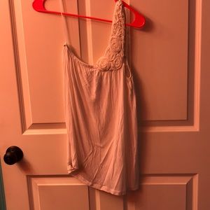White one shoulder top